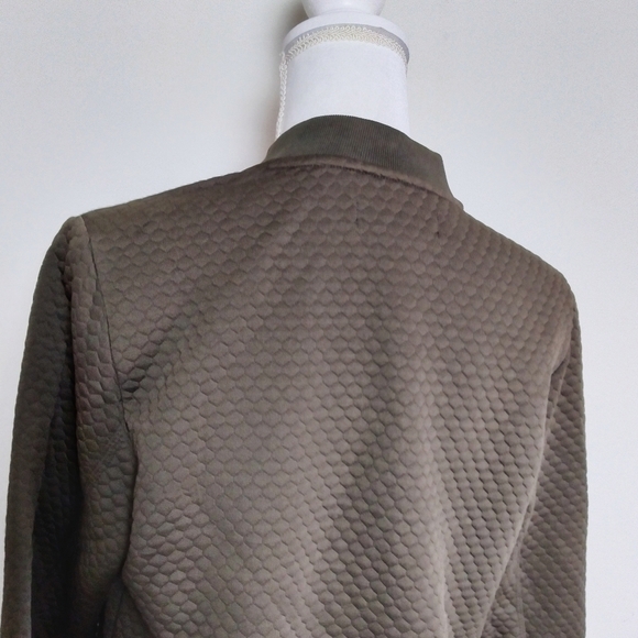 G by Guess Army Green Quilted Textured Zip Up Jacket - Picture 4 of 11